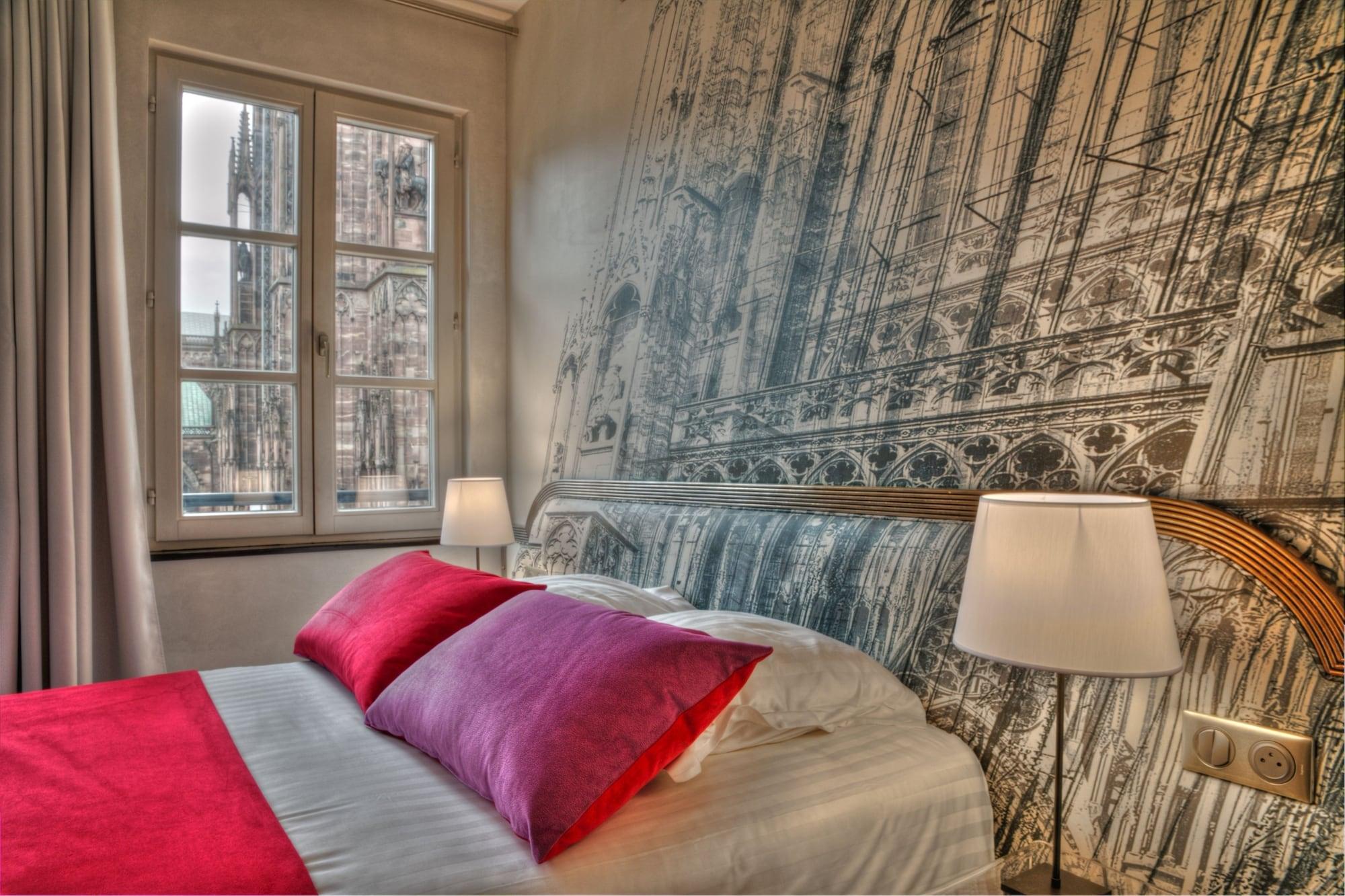 Hotel Cathedrale Страсбург Екстериор снимка
