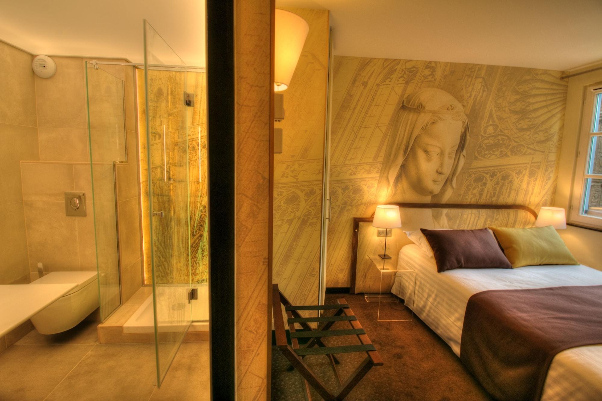 Hotel Cathedrale Страсбург Екстериор снимка