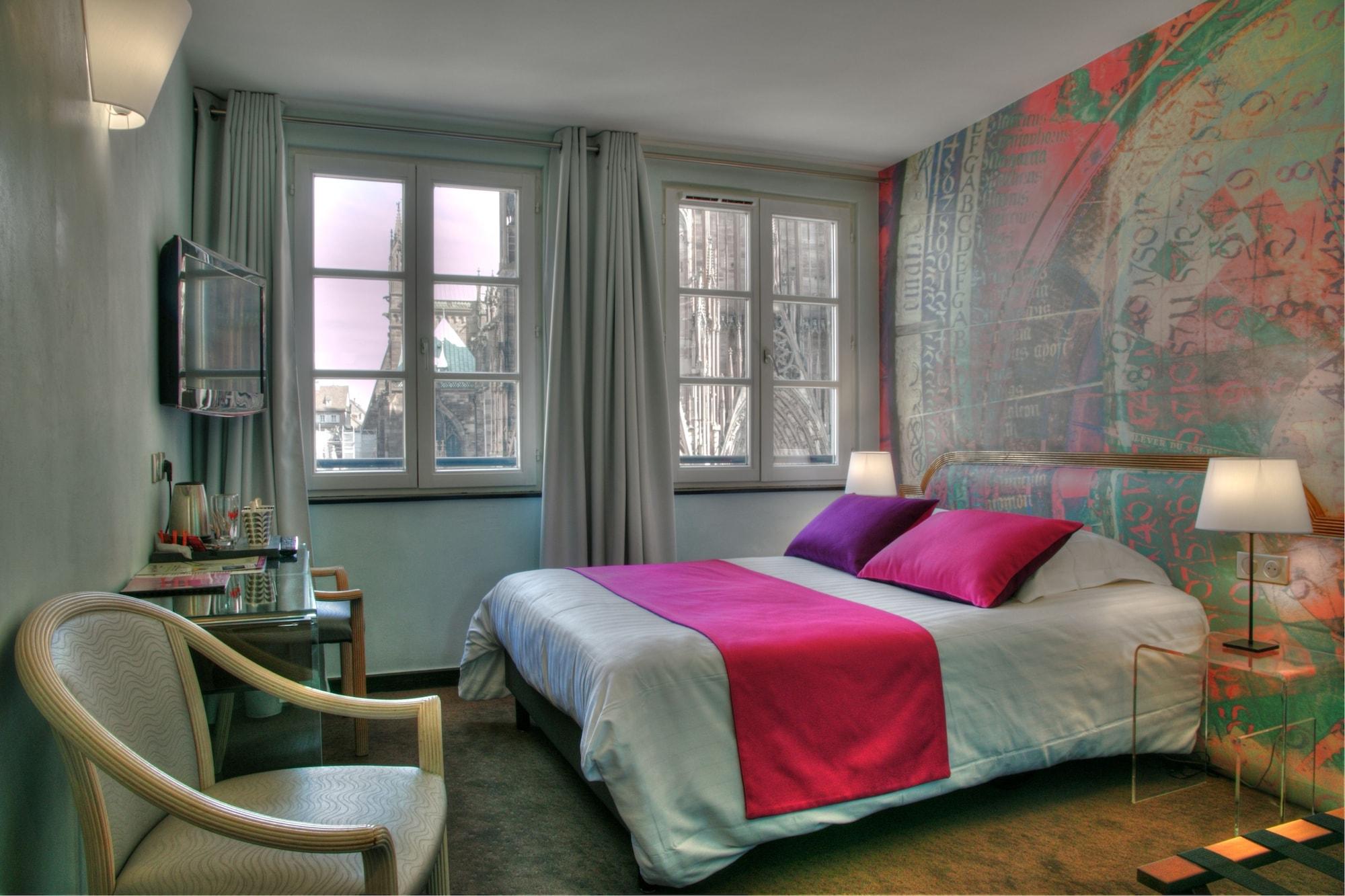Hotel Cathedrale Страсбург Екстериор снимка