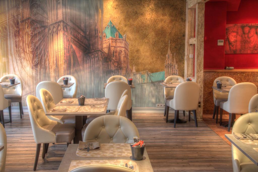Hotel Cathedrale Страсбург Екстериор снимка