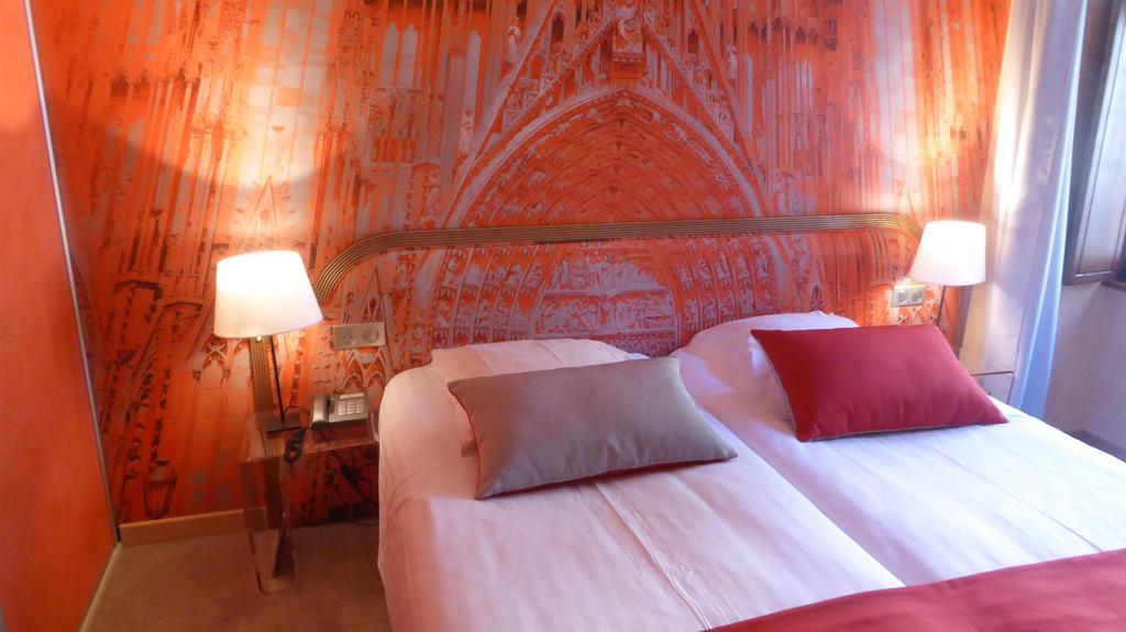 Hotel Cathedrale Страсбург Екстериор снимка