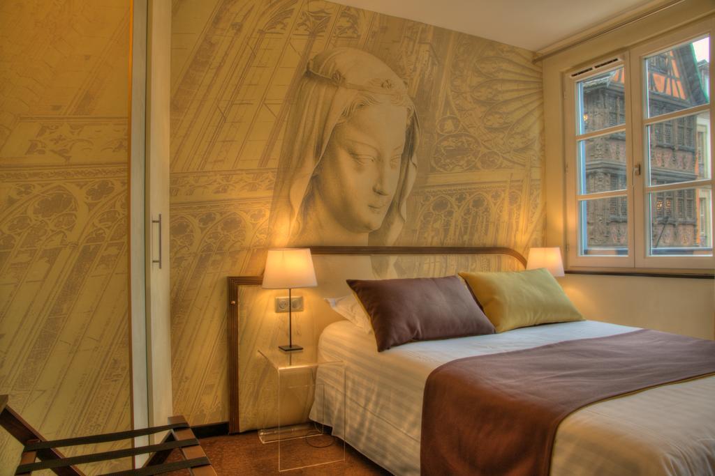 Hotel Cathedrale Страсбург Екстериор снимка